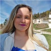 Offro lezioni private ai bambini delle scuole primarie e secondarie in modo che possano esegui il contenuto e acquisisci l'apprendimento in modo facile e divertente.